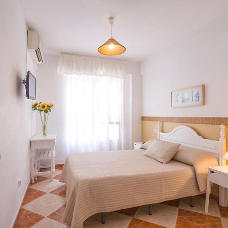 Hostal Jomarijo Фуэнхирола Номер фото