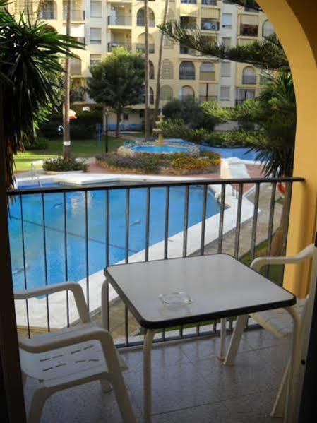 Hostal Jomarijo Фуэнхирола Экстерьер фото